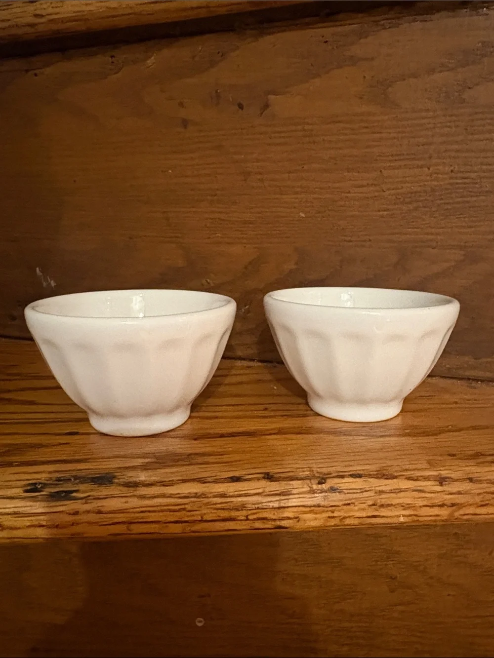 2 Anthro Amelie latte mini bowls